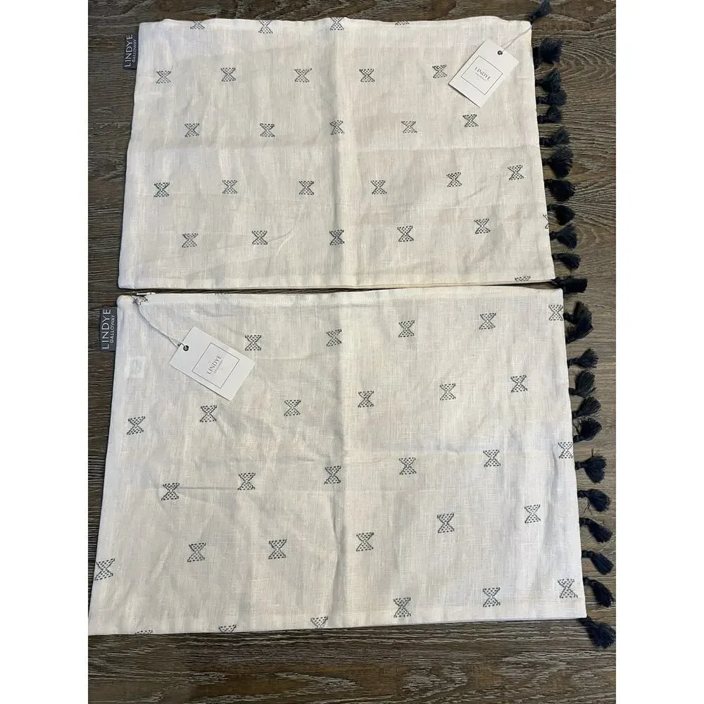 NWT Lindye Galloway Set‎ Of 2 Pillow Covers Beige Blue Cotton Made in India
